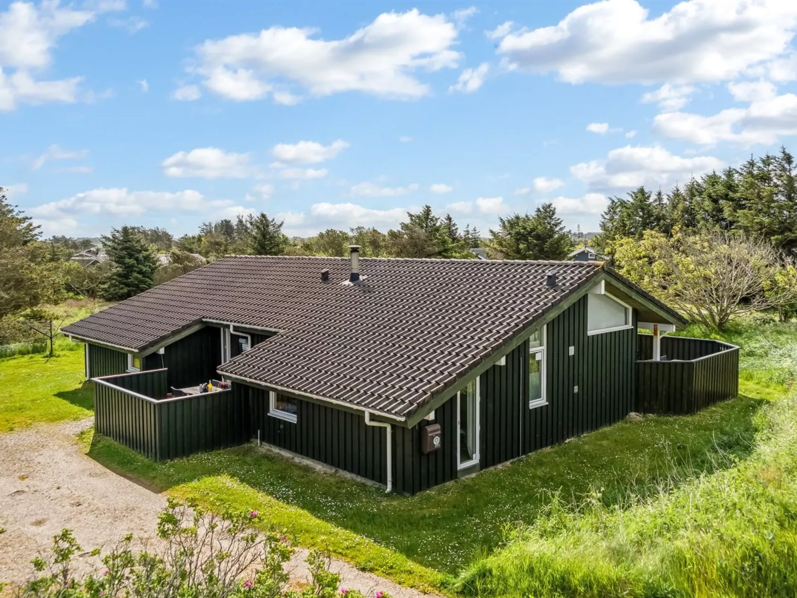 "Aponi" - 400m from the sea-Buiten