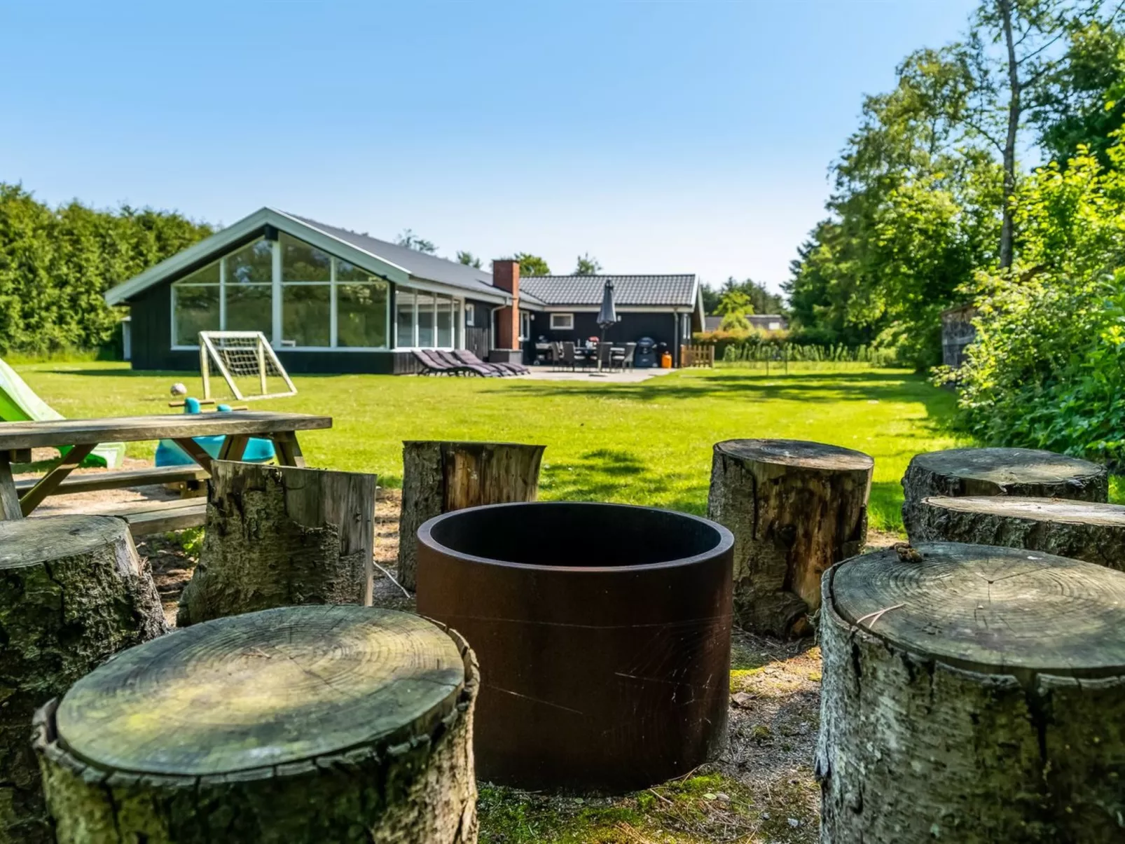 "Nina" - 700m to the fjord-Buiten