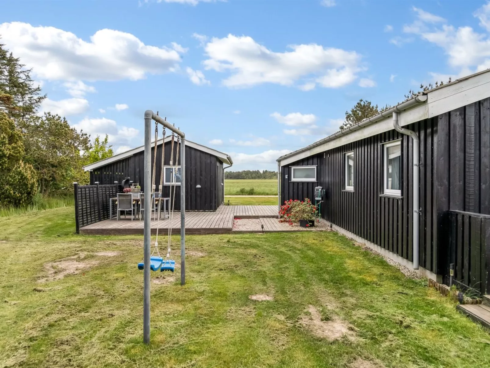 "Aja" - 900m from the sea-Buiten