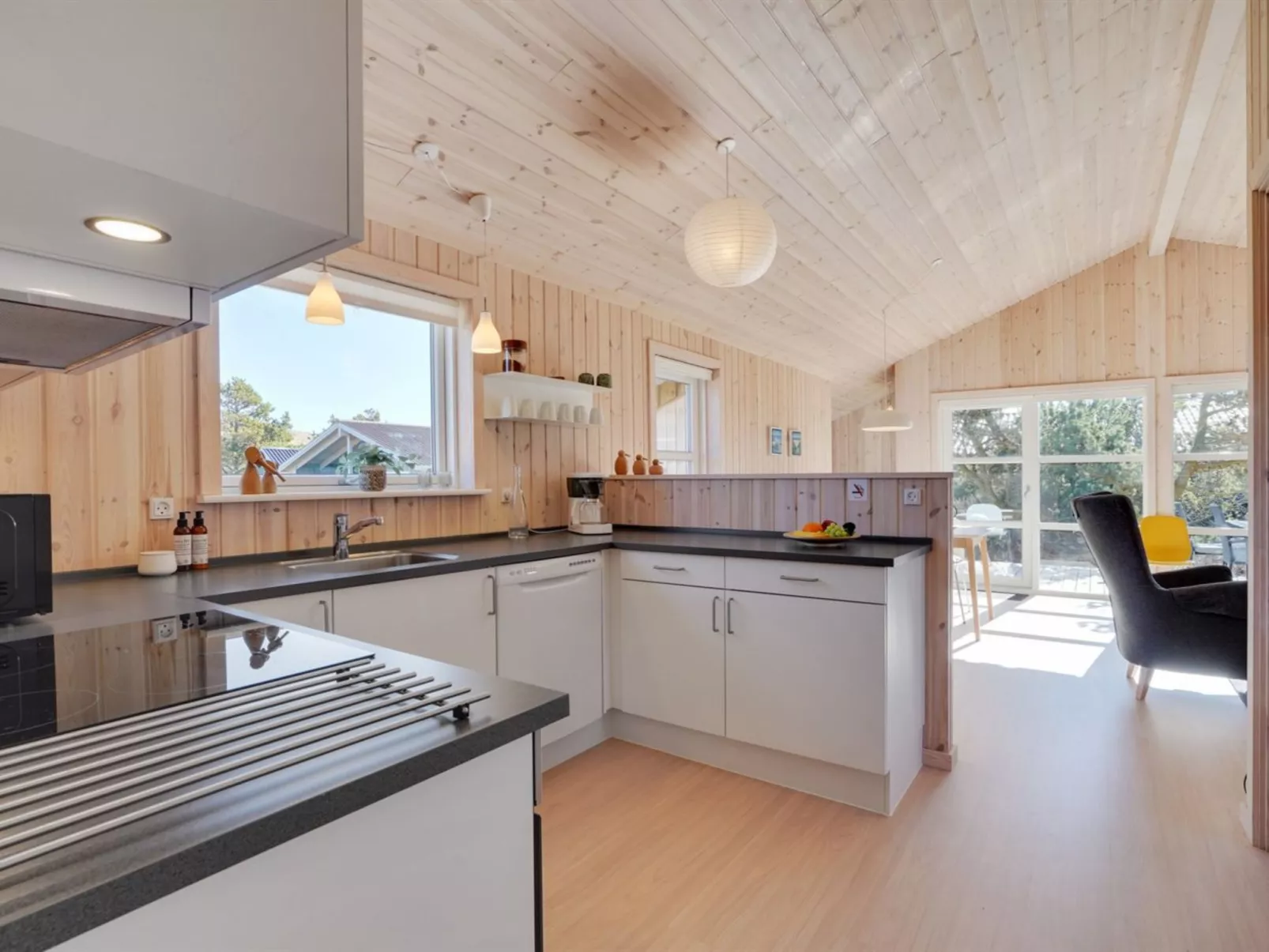 "Gyrial" - 950m from the sea-Binnen