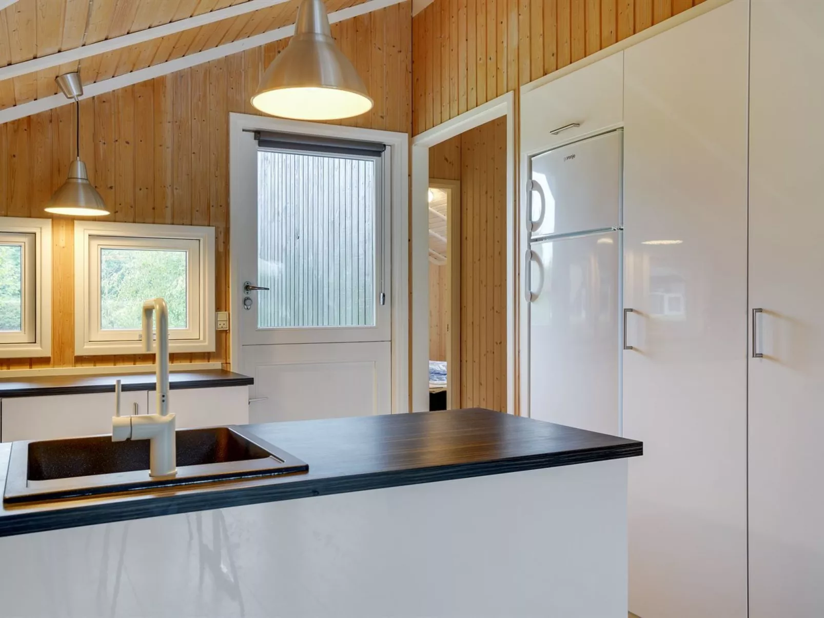 "Uolevi" - 200m from the sea-Binnen