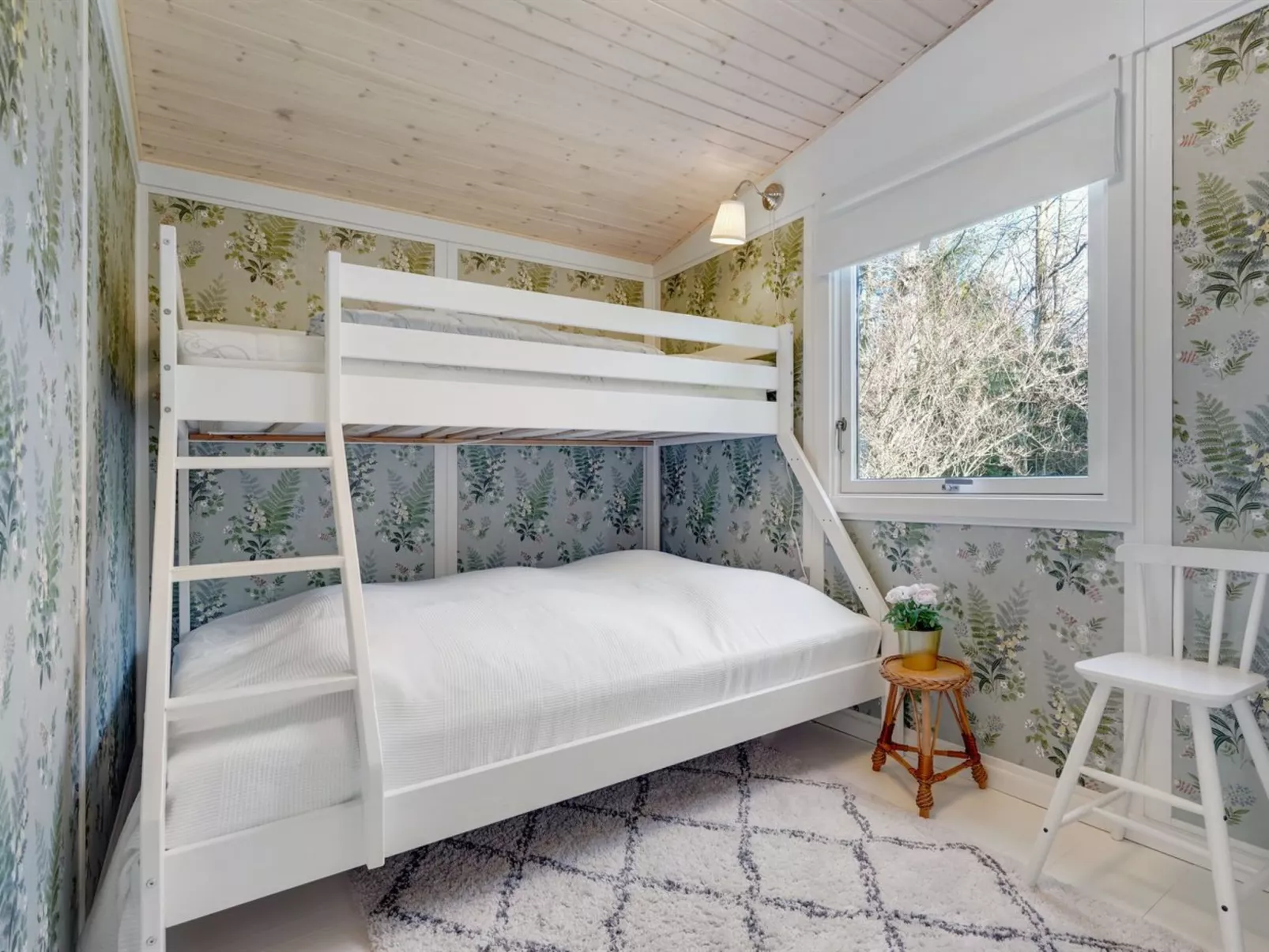 "Enia" - 870m from the sea-Binnen