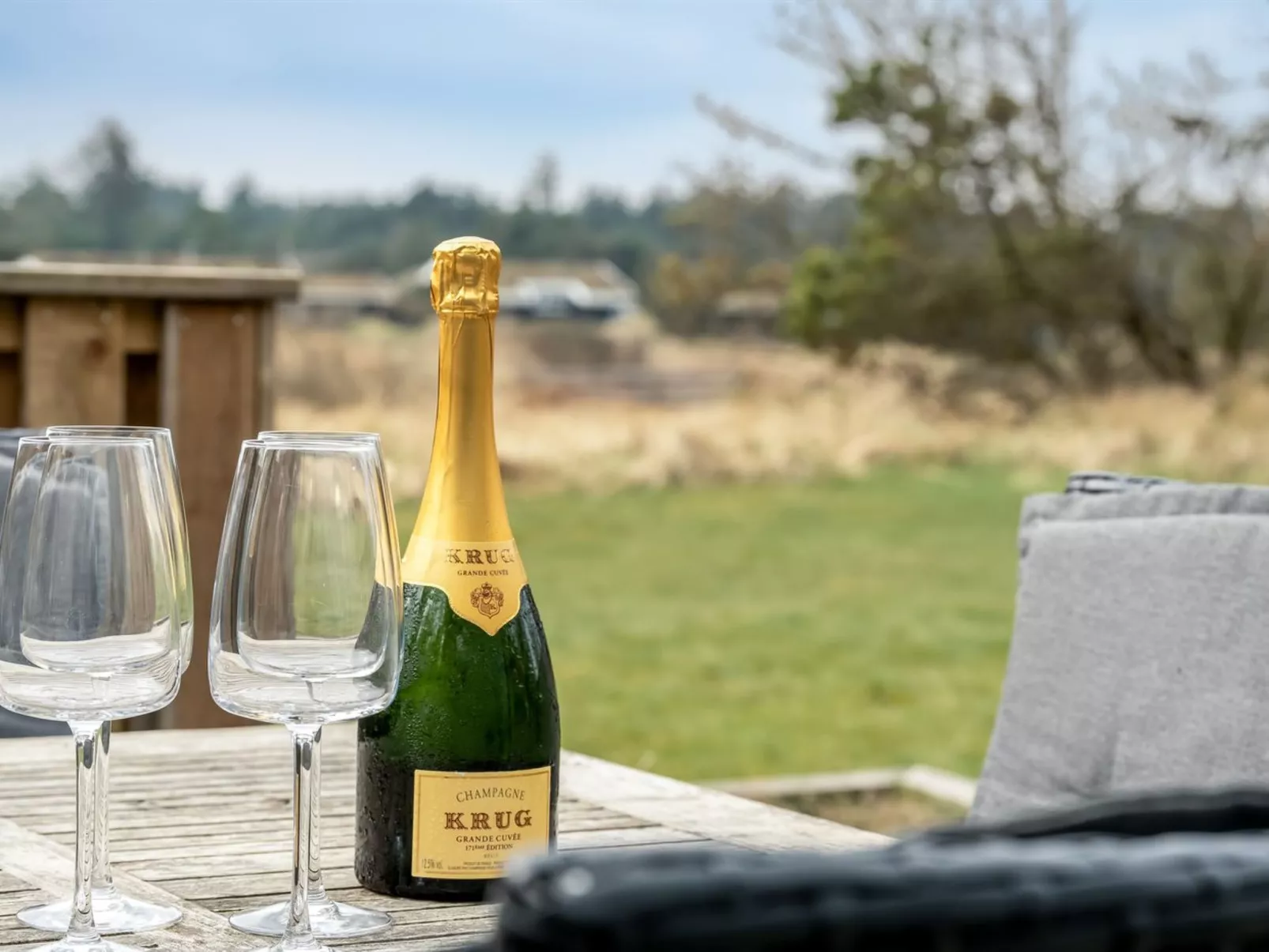 "Ayelen" - 600m from the sea-Binnen