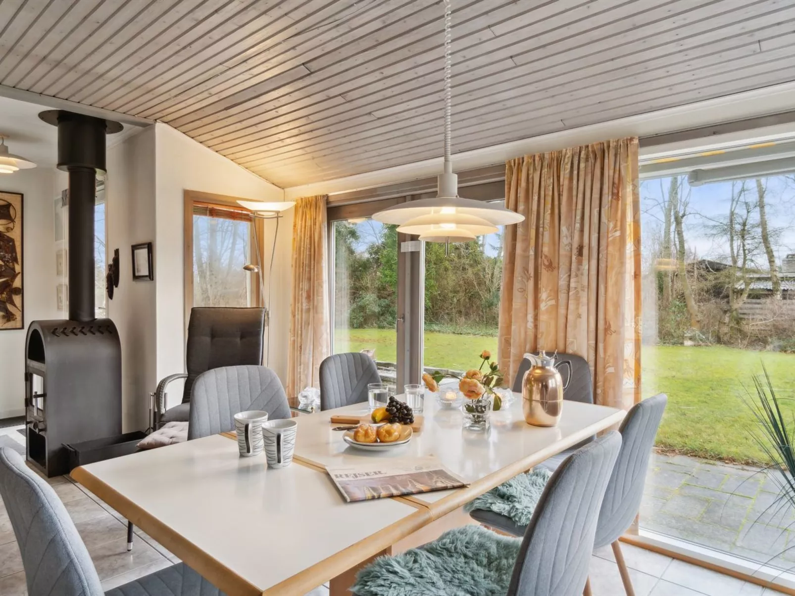 "Guthbrand" - 900m from the sea-Binnen