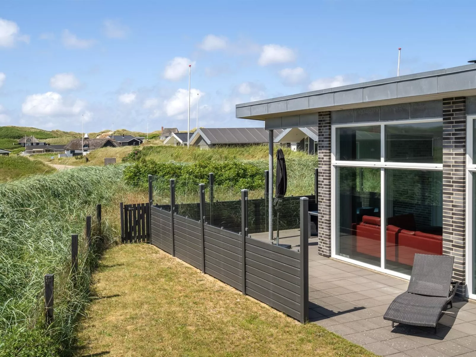 "Synthia" - 300m from the sea-Buiten