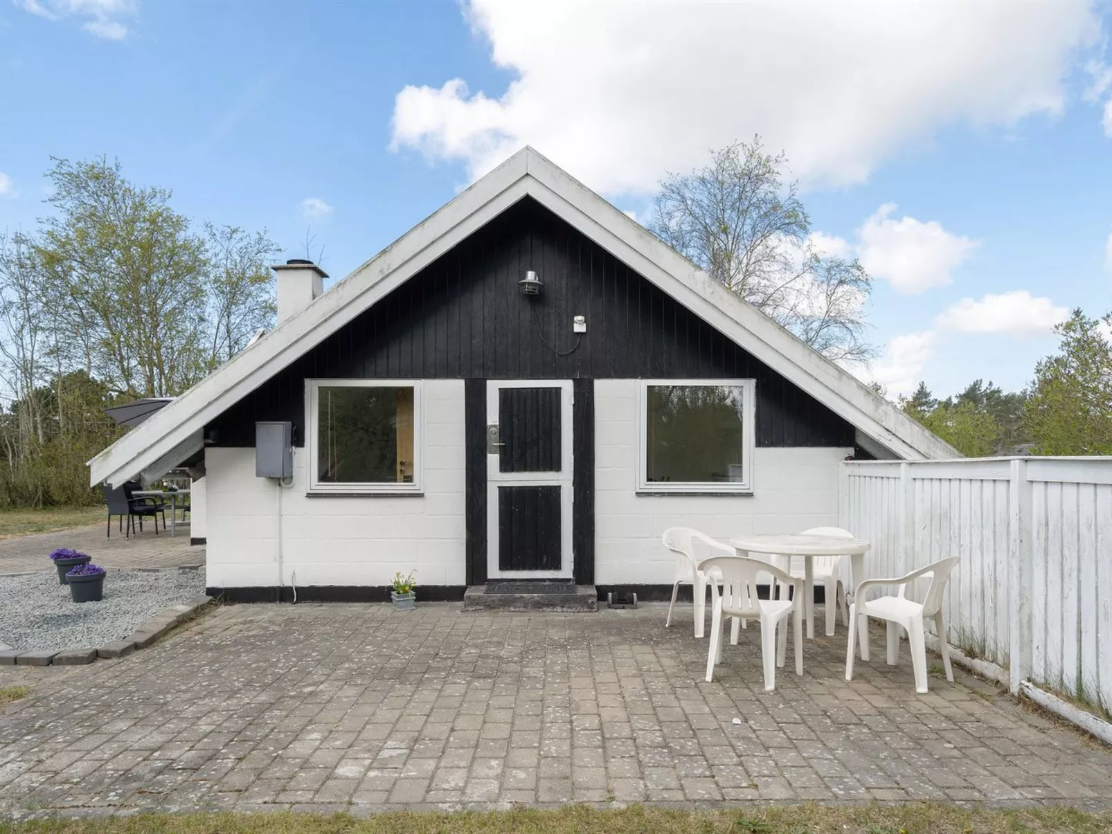 "Arnfin" - 160m from the sea-Buiten