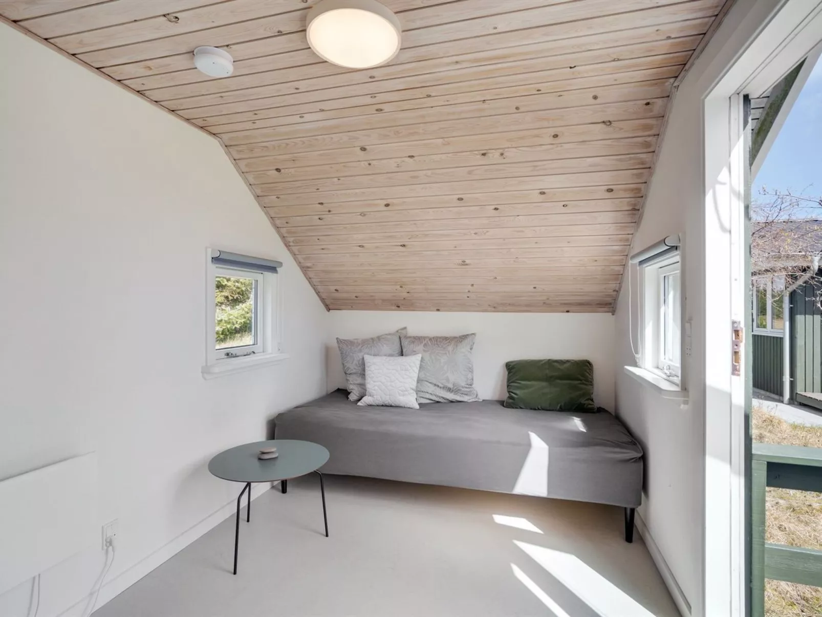 "Absolon" - 1.5km from the sea-Binnen