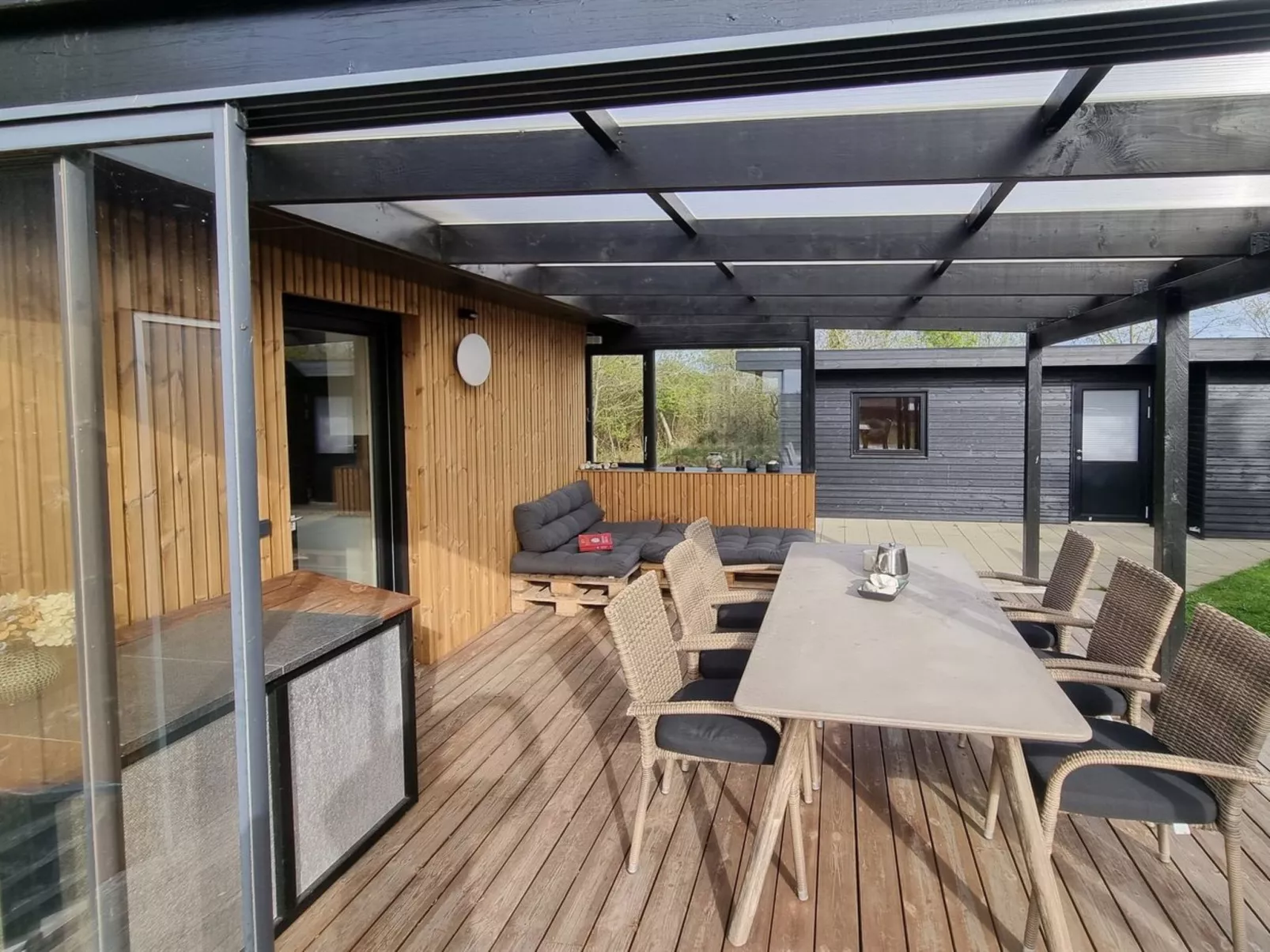 "Lefke" - 400m to the fjord-Buiten