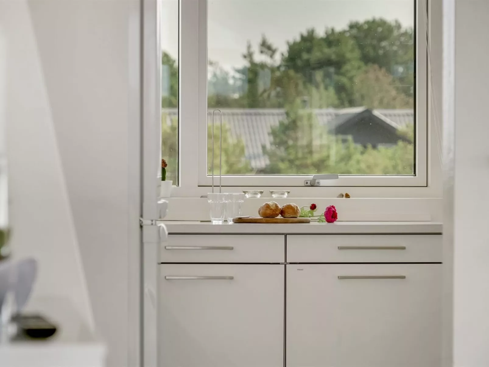 "Tiane" - 800m from the sea-Binnen