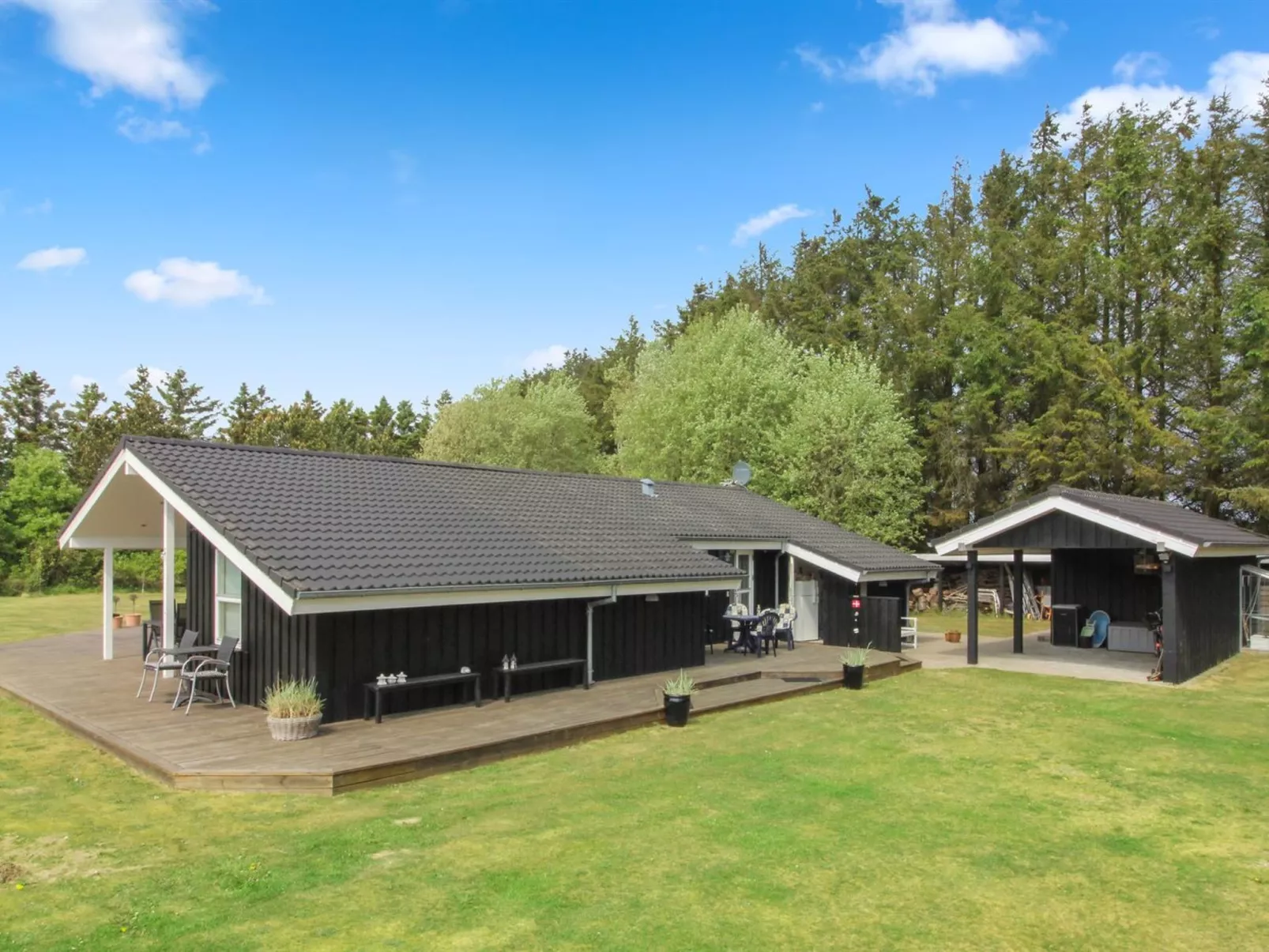 "Siljana" - 1km from the sea-Buiten