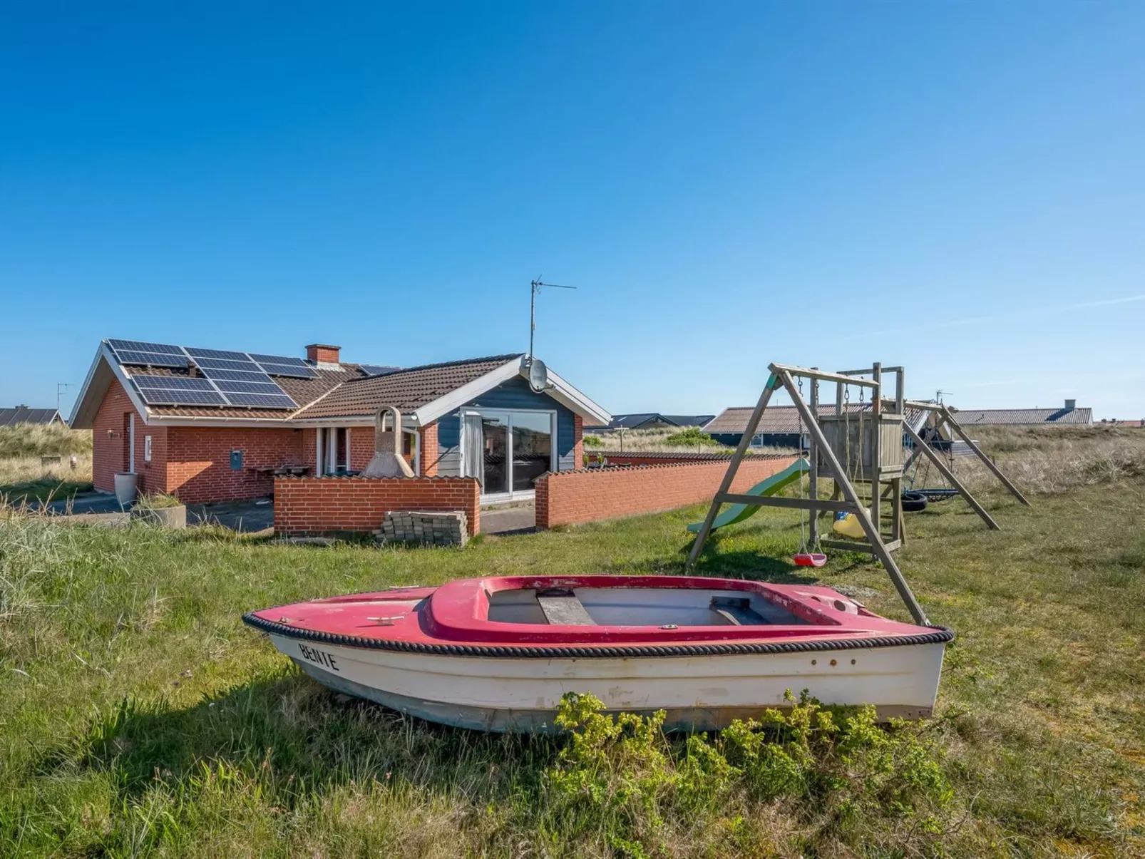 "Fia" -  from the sea-Buiten