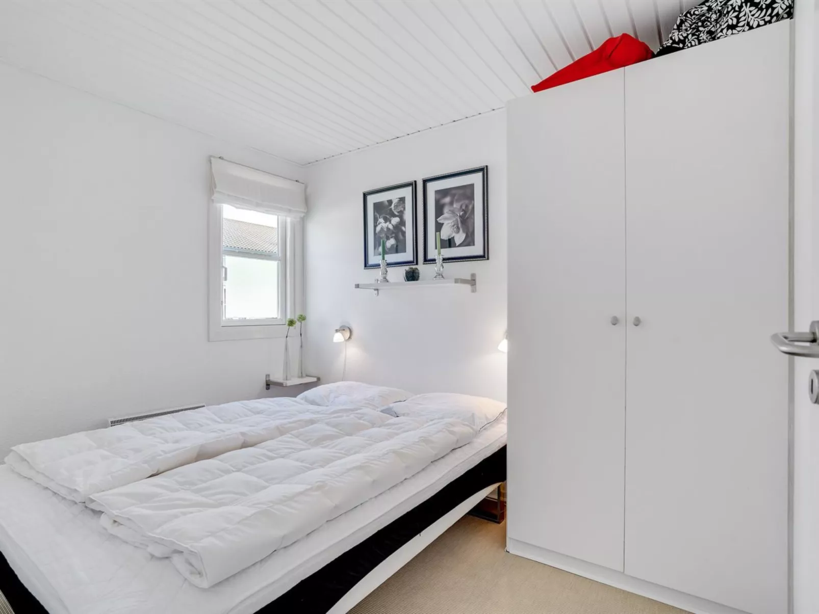 "Idunn" - 100m to the fjord-Binnen