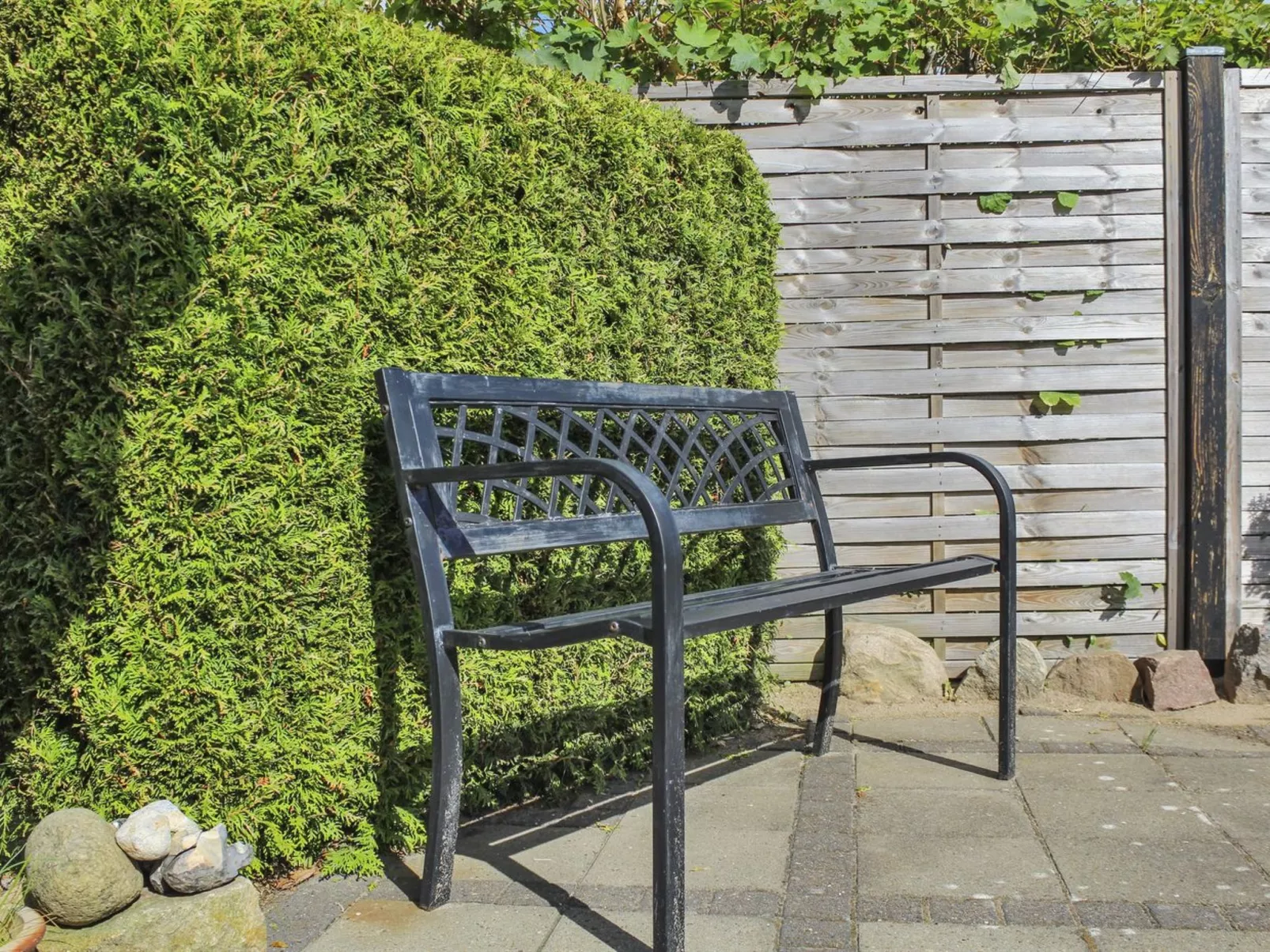 "Emmik" - 150m from the sea-Buiten