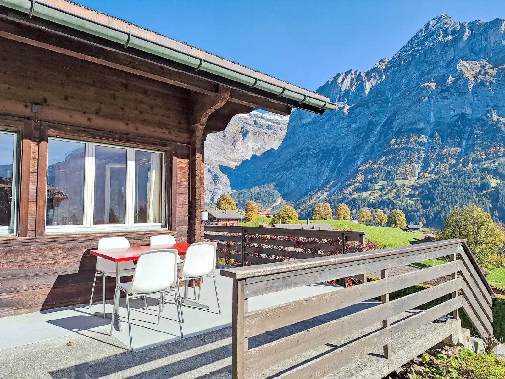 Chalet Pitschun-Buiten