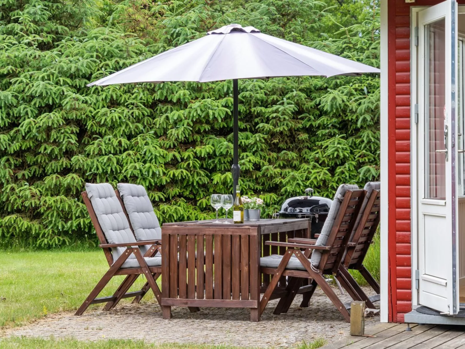 "Anevay" - 300m from the sea-Buiten