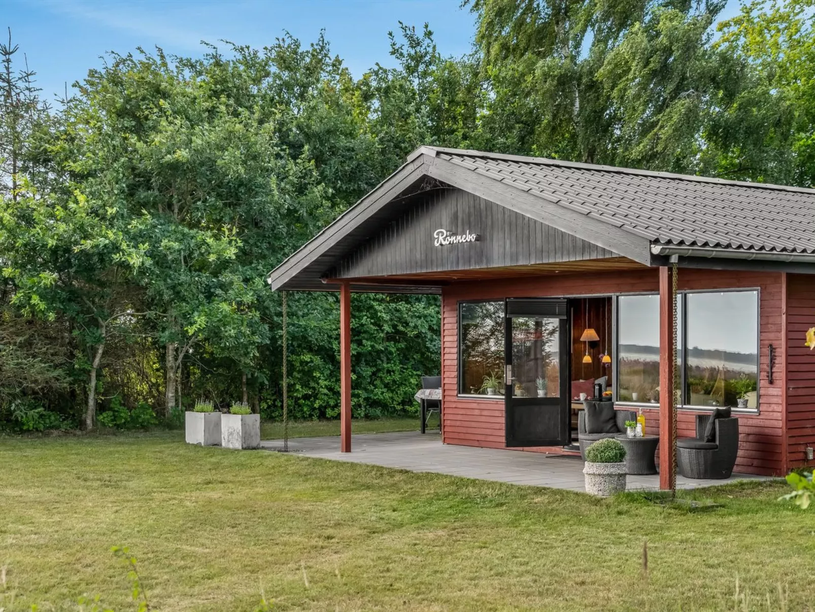 "Tayana" - 75m to the fjord-Buiten