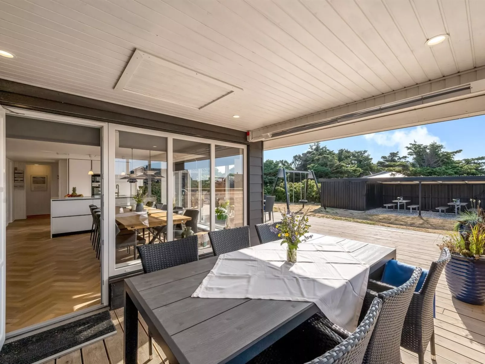 "Hillevi" - 200m from the sea-Buiten