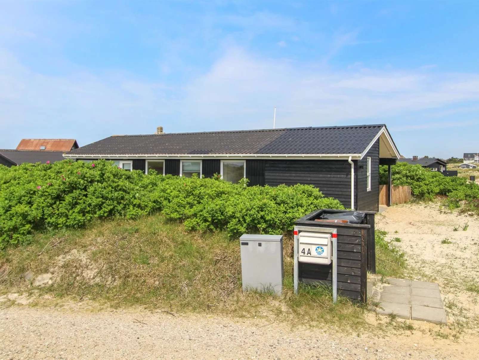 "Kris" - 200m from the sea-Buiten