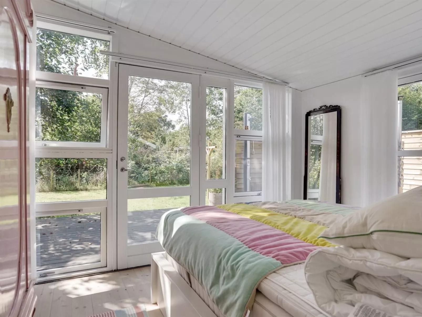 "Jaana" - 780m to the fjord-Binnen