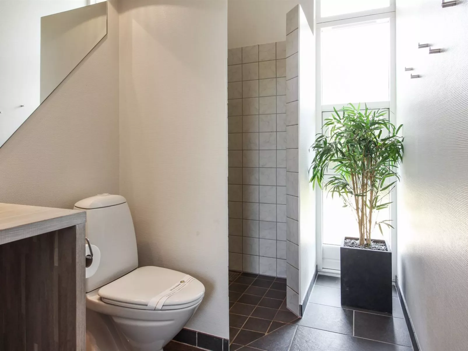 "Elicia" - 950m from the sea-Binnen