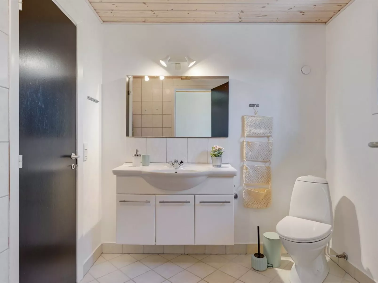 "Ludde" - 500m to the fjord-Binnen