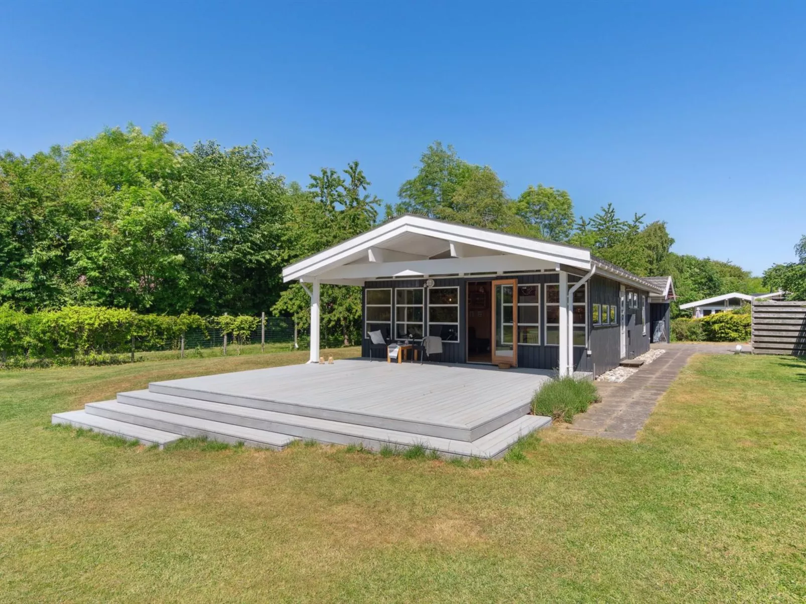 "Sjard" - 700m from the sea-Buiten