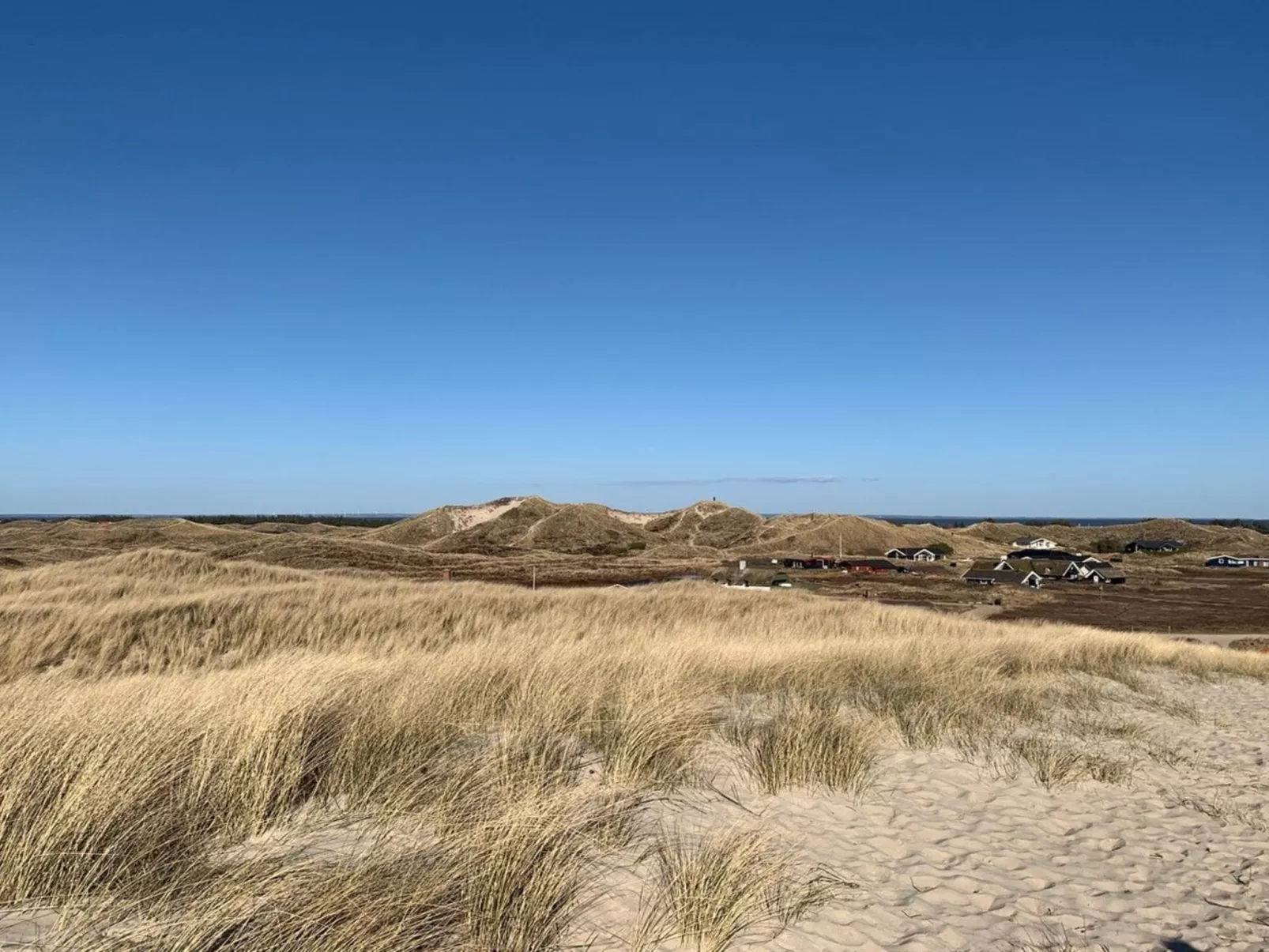 "Durita" - 600m to the fjord-Buiten