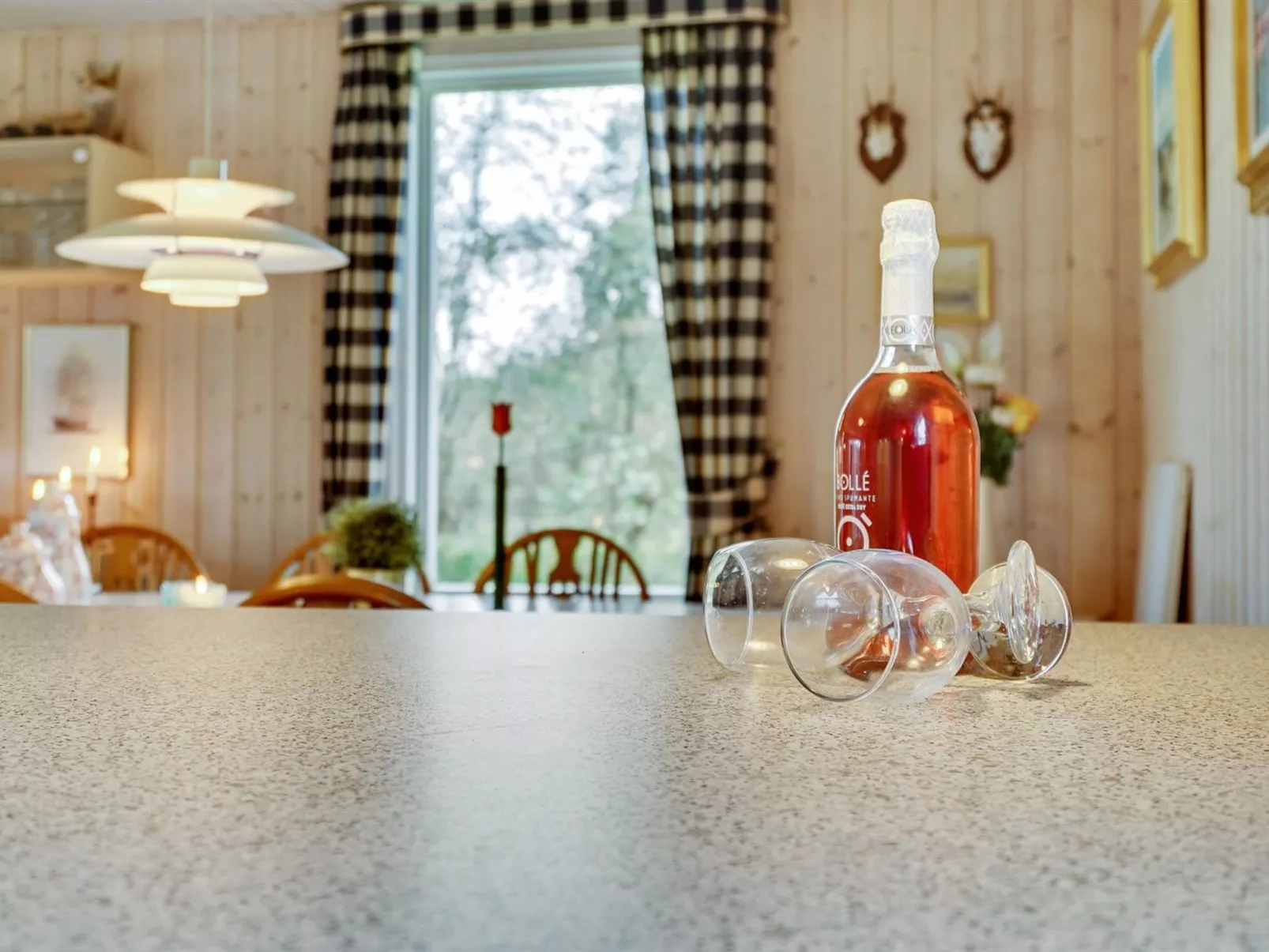 "Patrice" - 2km from the sea-Binnen