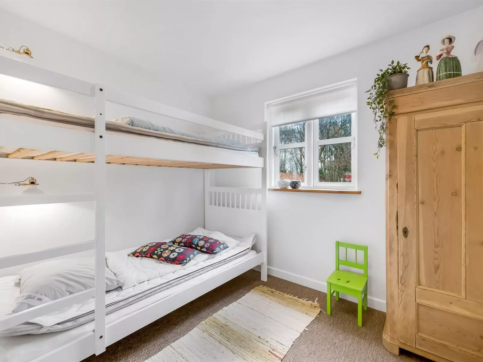 "Mandana" - 10km to the fjord-Binnen