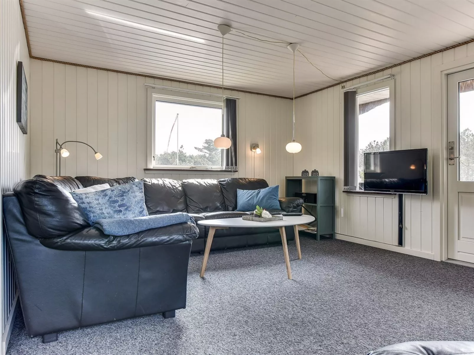 "Alena" - 1km from the sea-Binnen