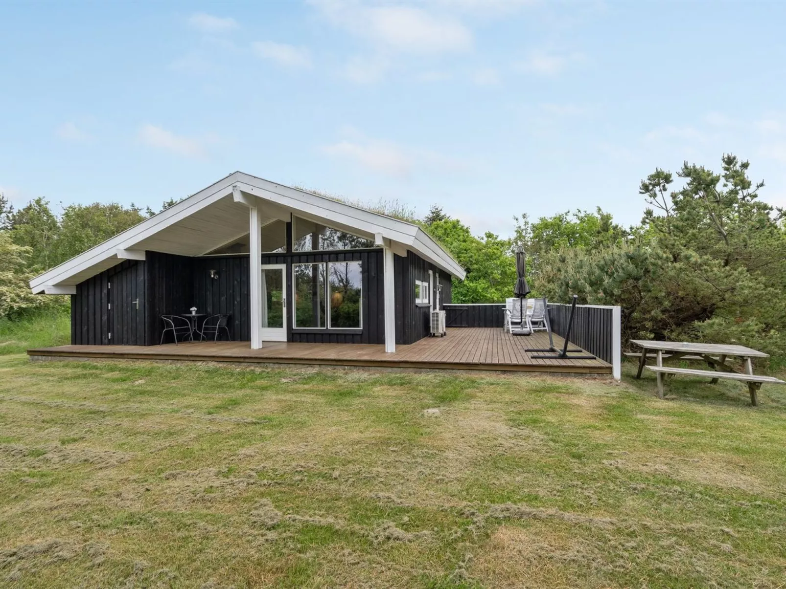 "Evan" - 1.3km from the sea-Buiten