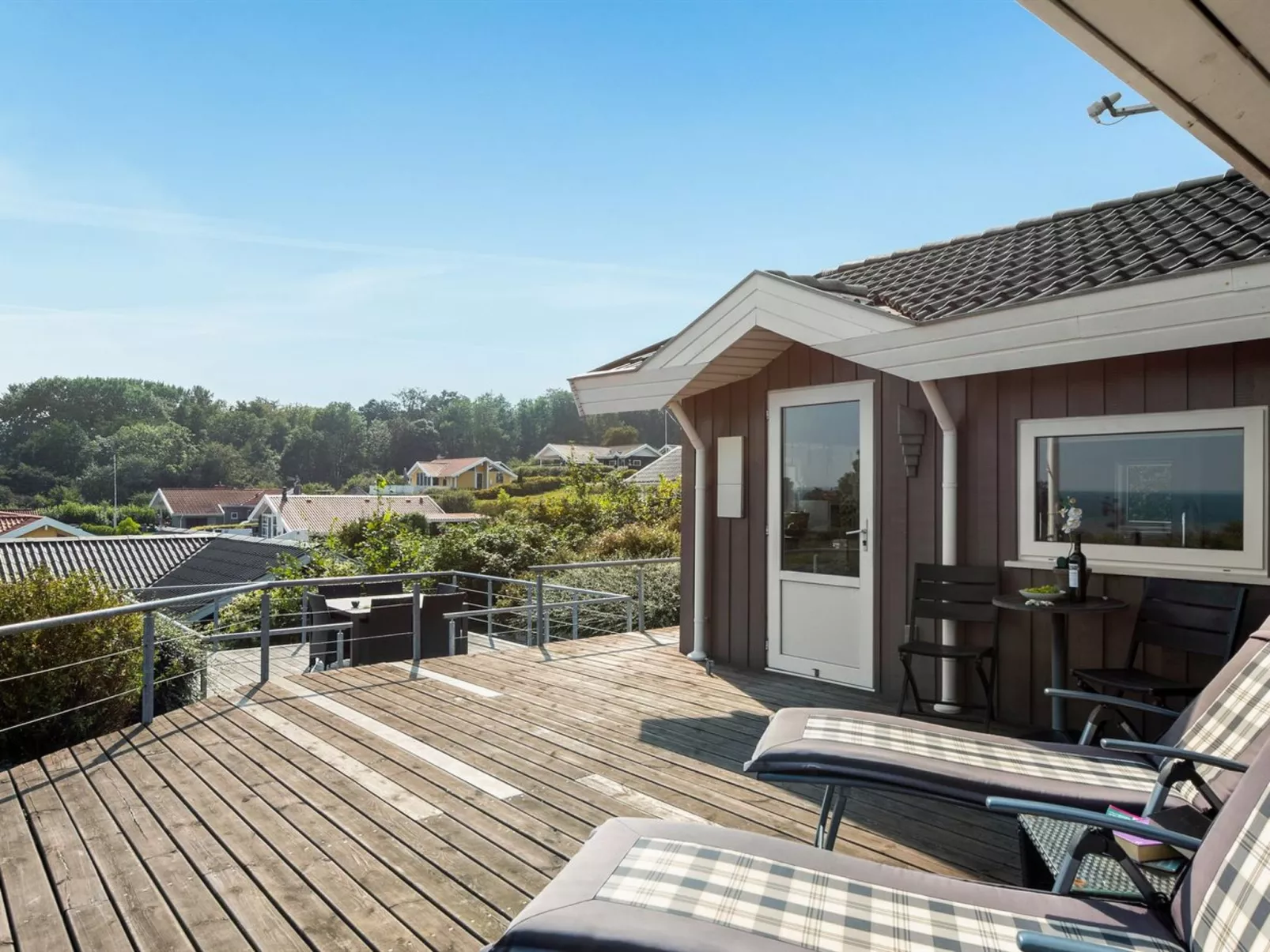 "Ebbeline" - 150m from the sea-Buiten