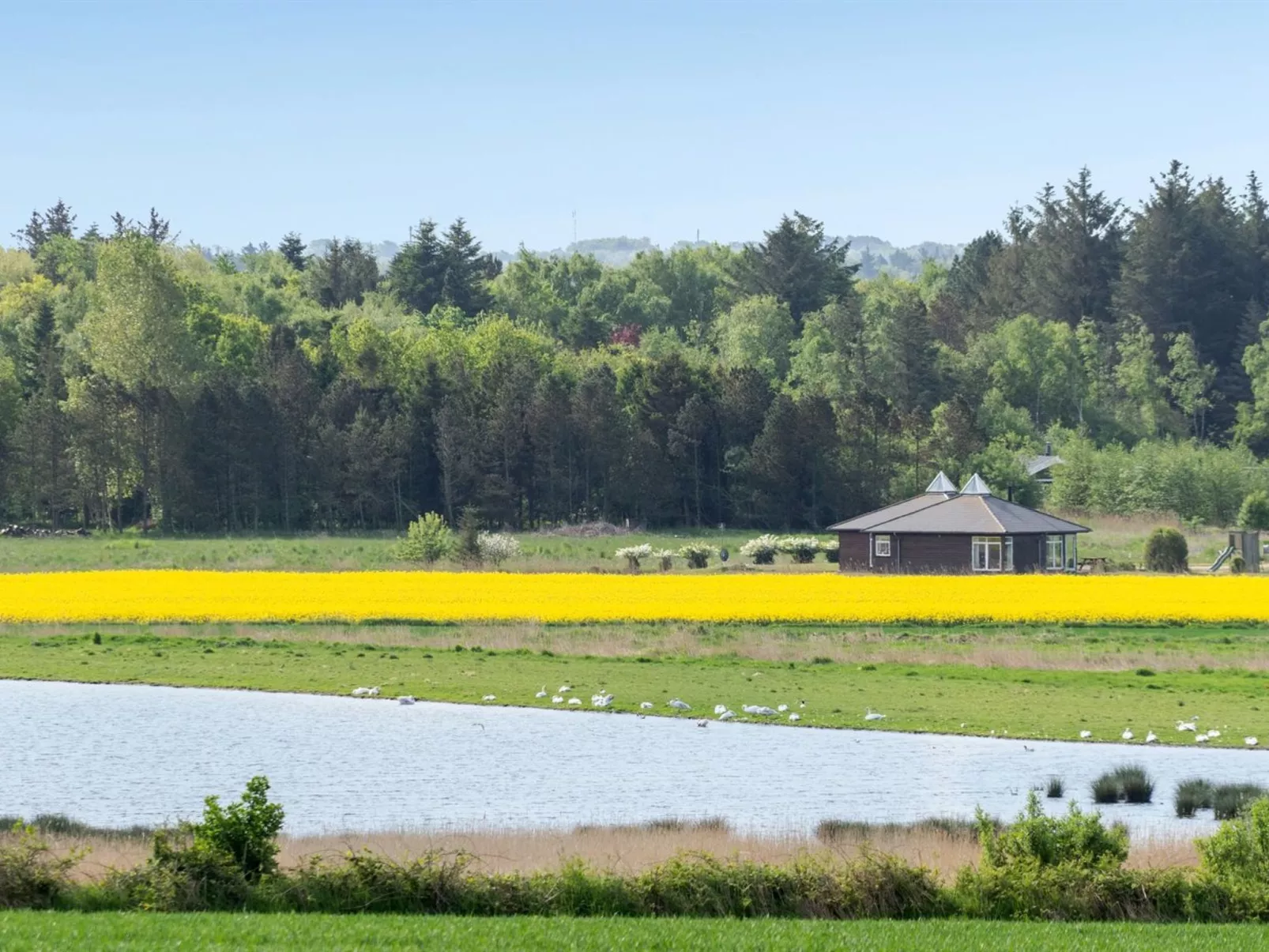 "Jügen" - 900m to the fjord-Buiten