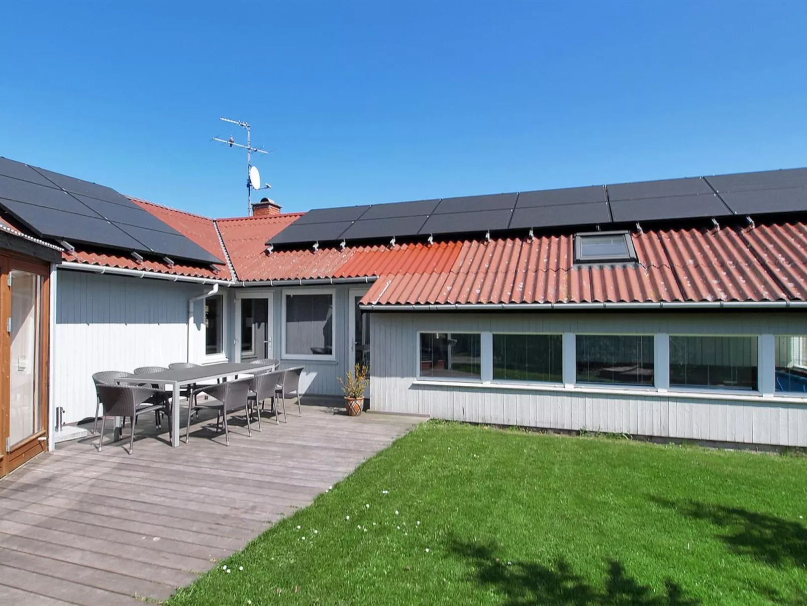 "Elisabeth" - 400m from the sea-Buiten