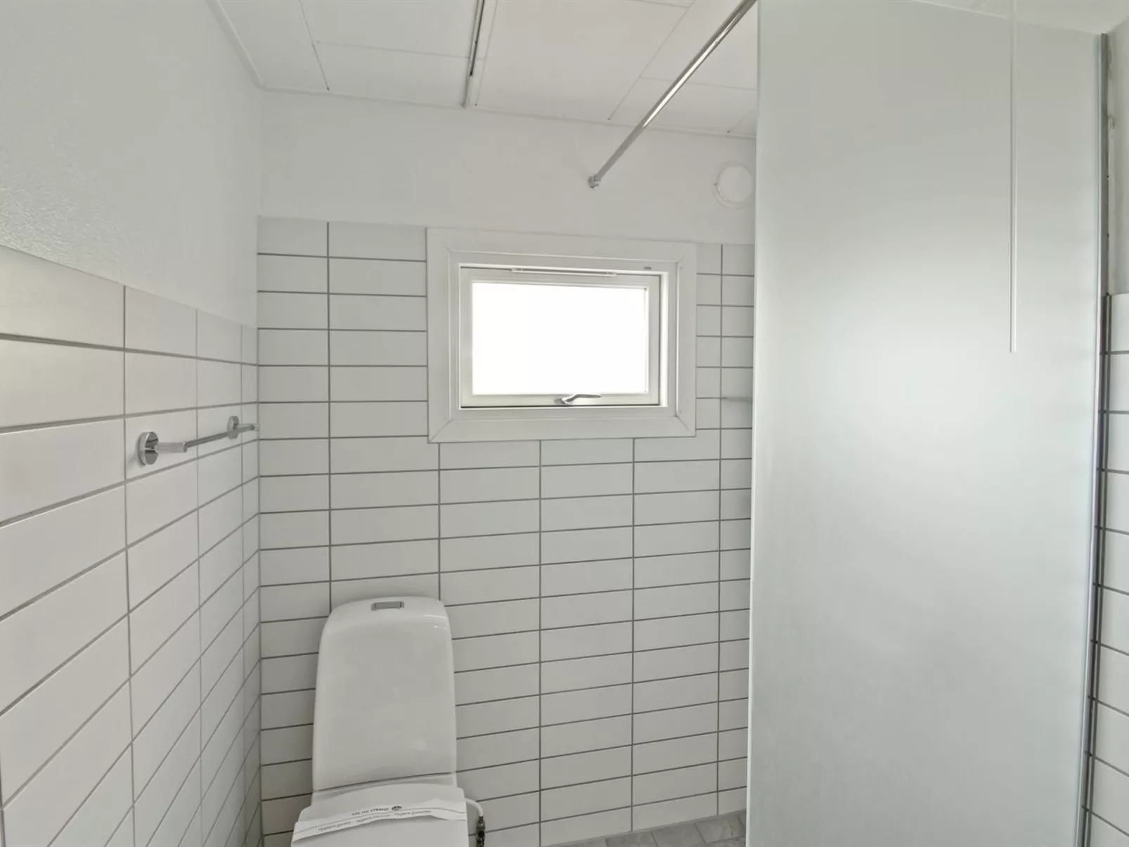 "Alfred" - 25m from the sea-Binnen