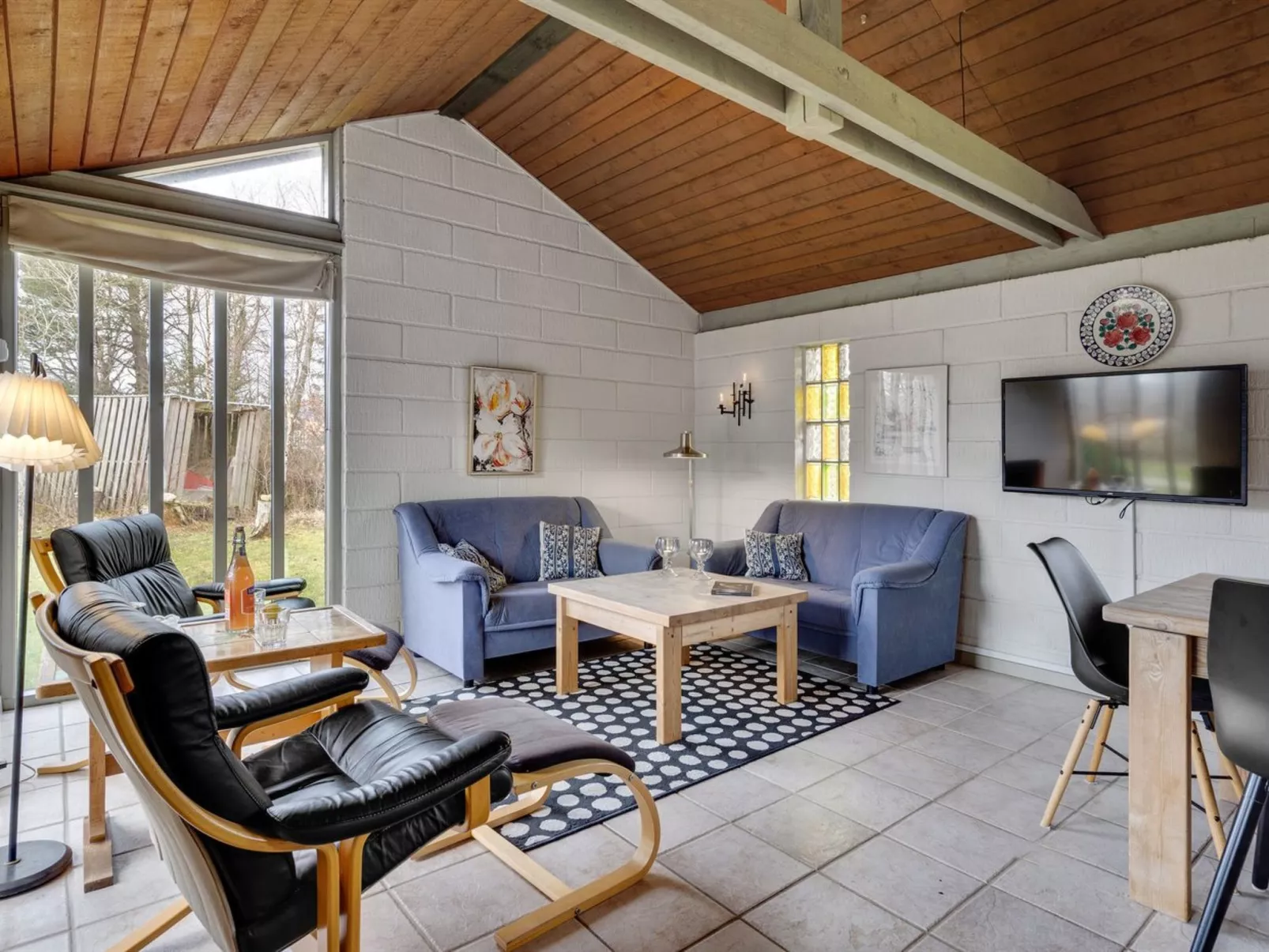 "Raika" - 450m to the fjord-Binnen