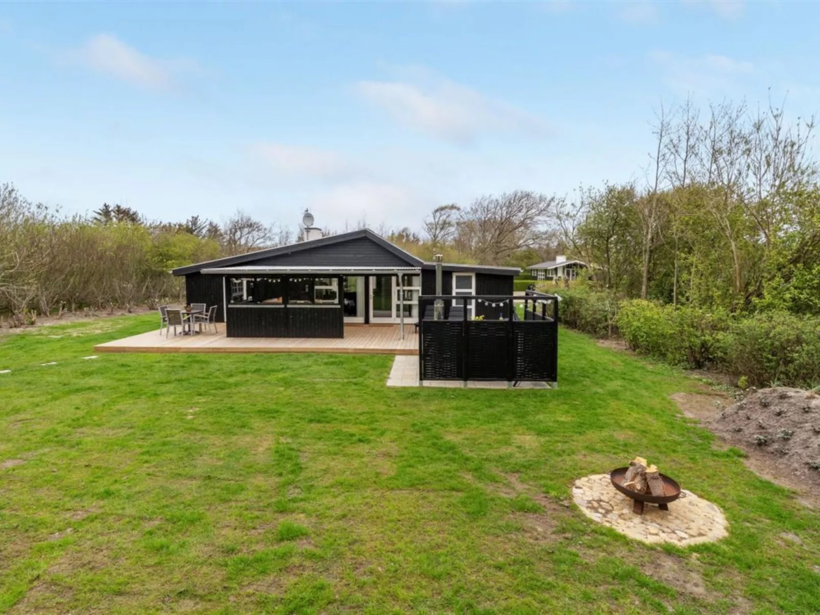 "Gustaf" - 400m to the fjord-Buiten