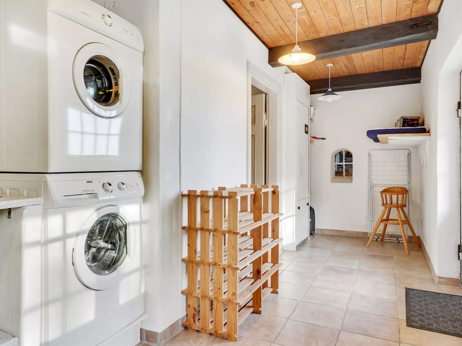 "Hedda" - 15km from the sea-Binnen