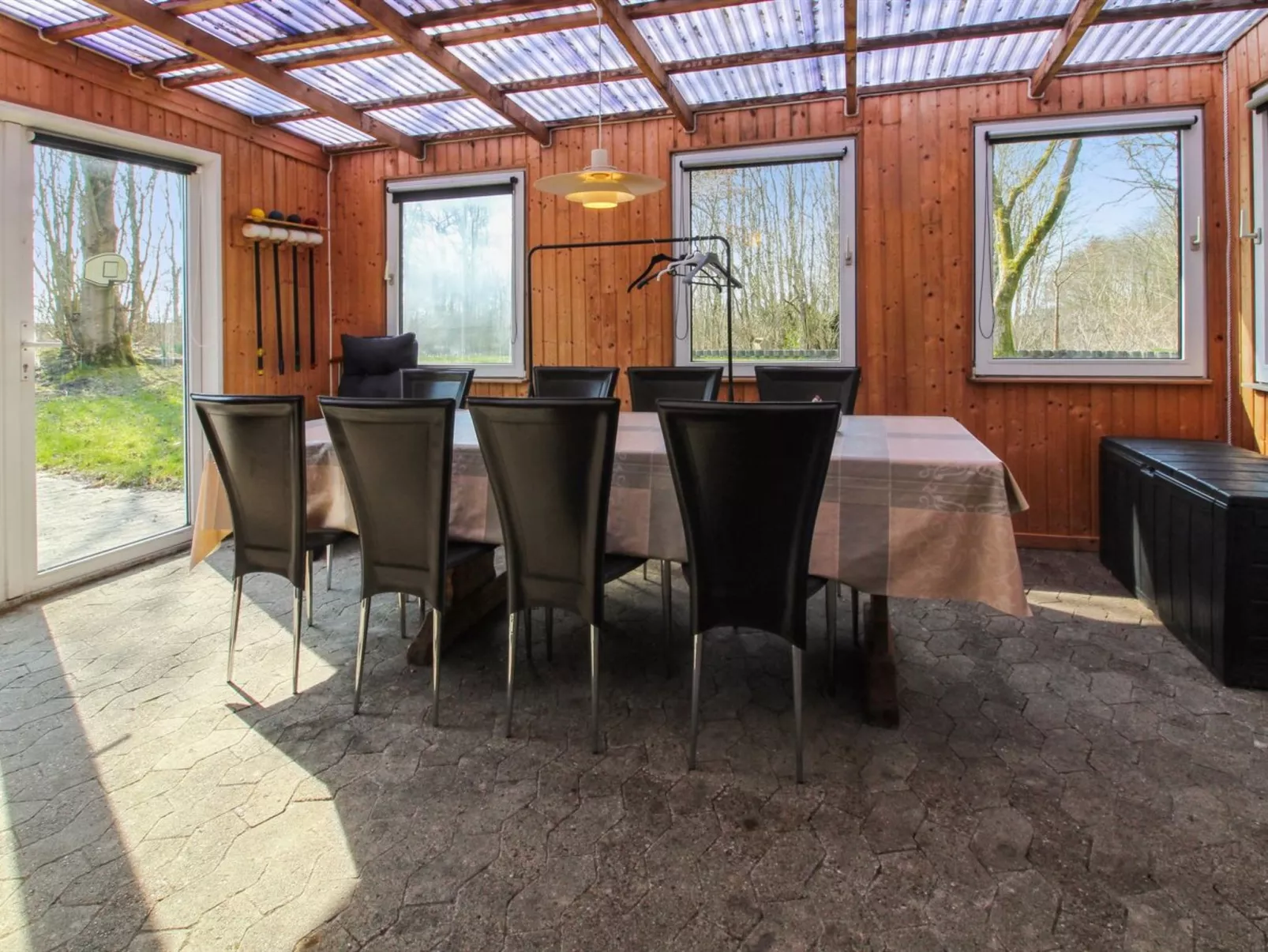 "Edy" - 25km from the sea-Binnen