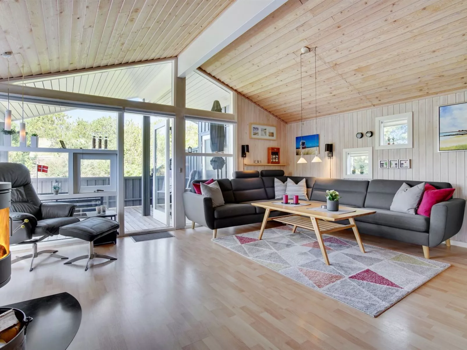 "Aletha" - 180m from the sea-Binnen