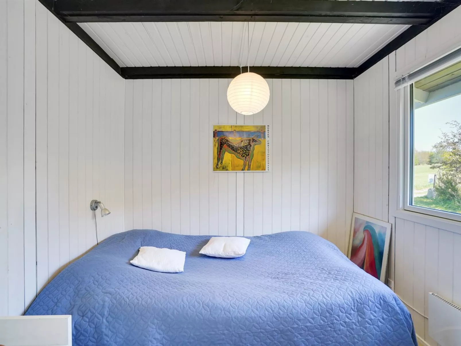 "Vasilij" - 300m to the fjord-Binnen