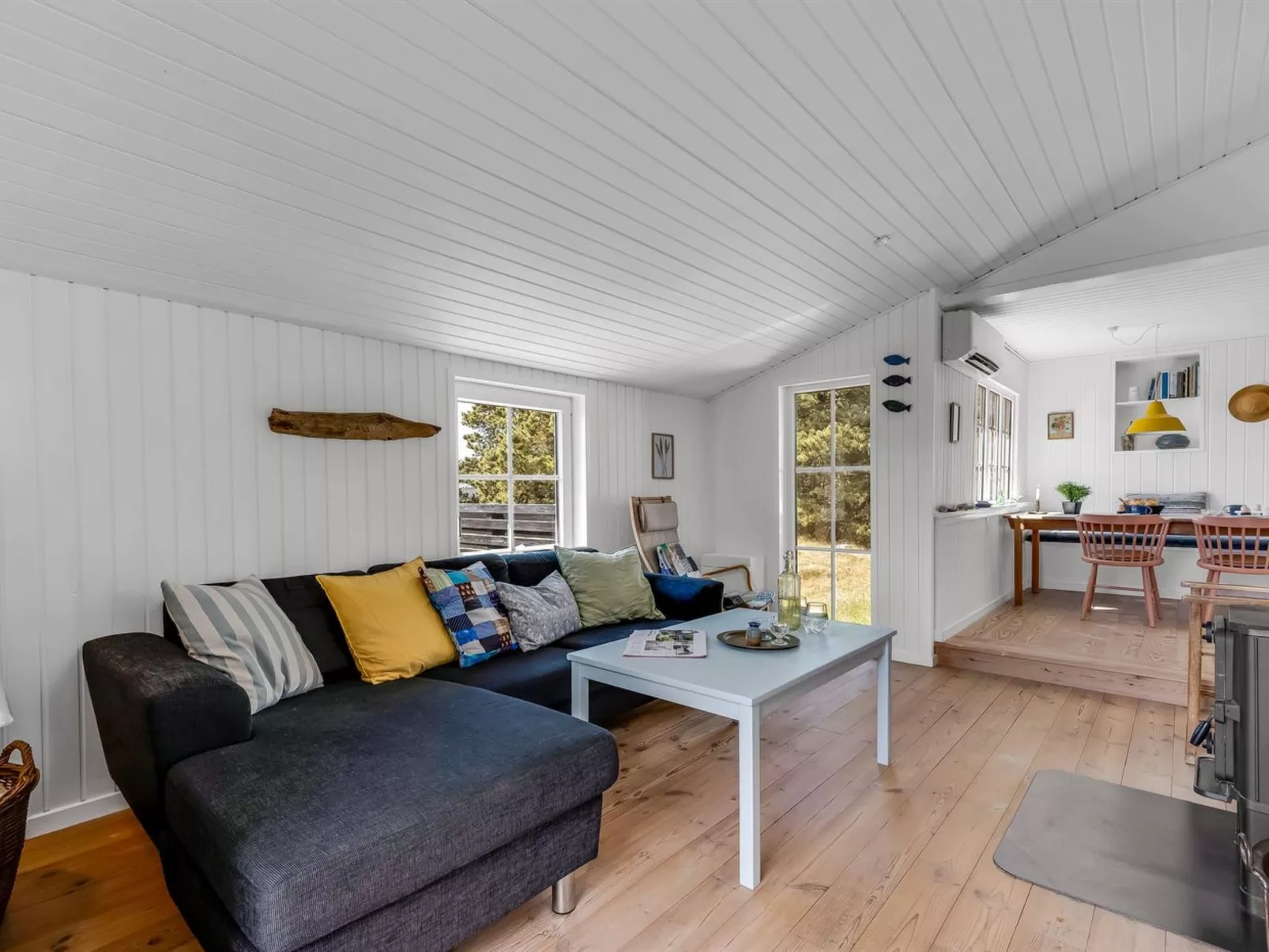 "Neija" - 800m from the sea-Binnen