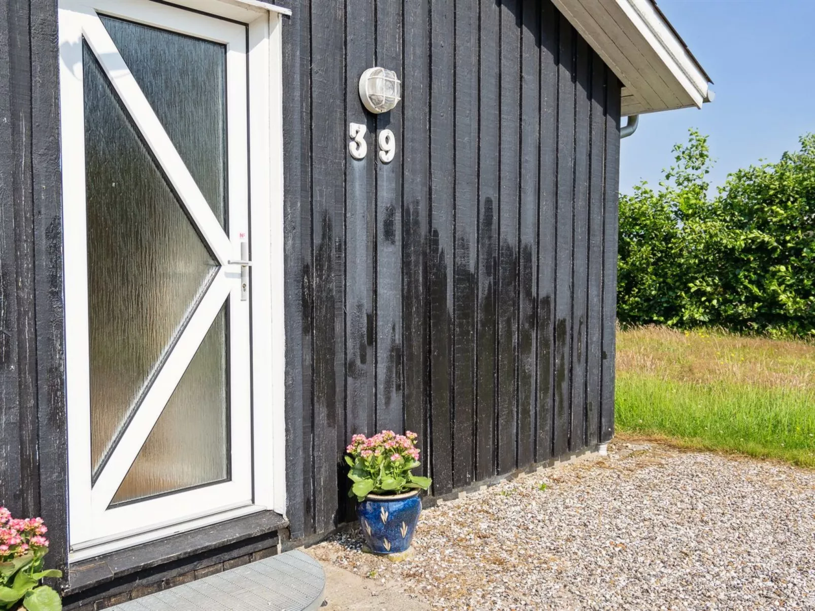 "Ingebore" - 700m from the sea-Buiten