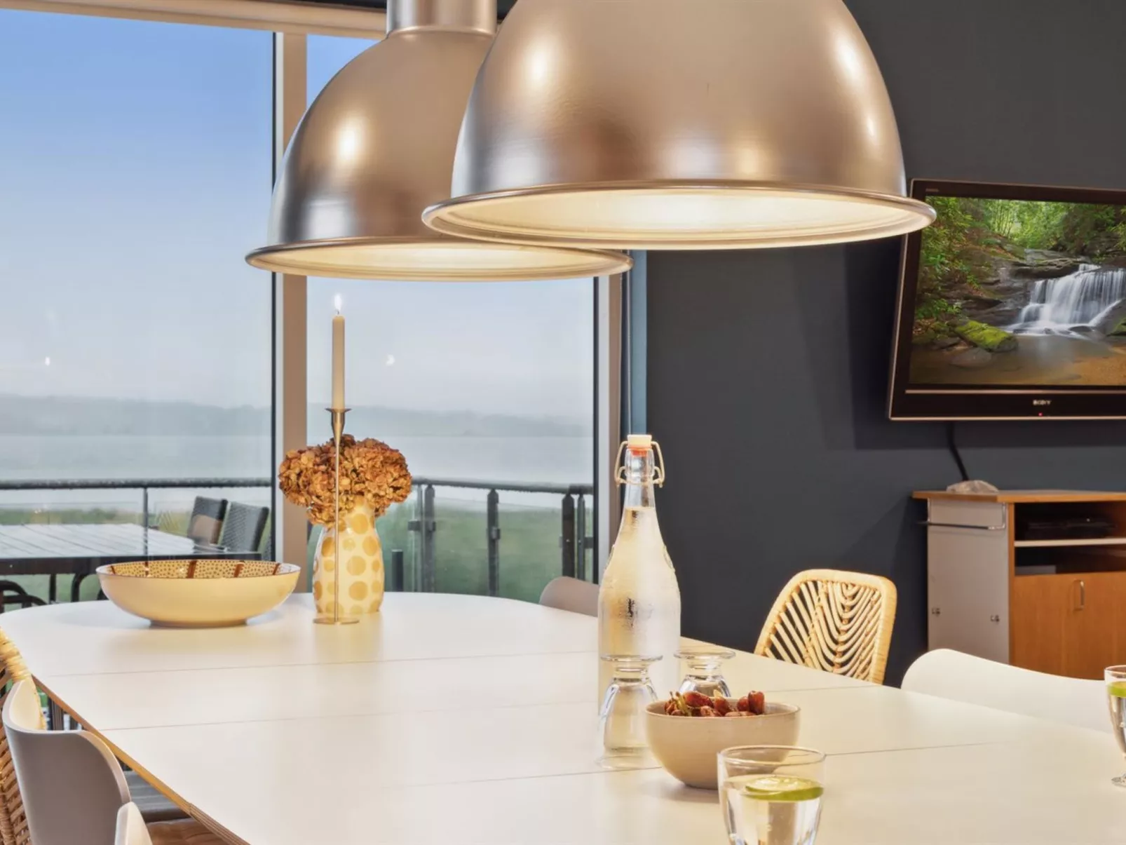 "Berta" - 70m to the fjord-Binnen