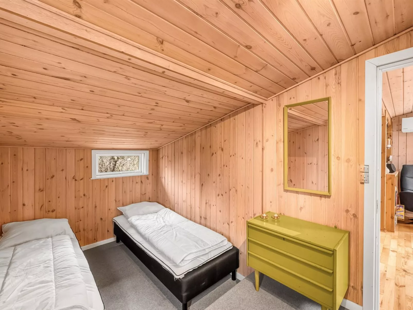 "Bosi" - 100m to the fjord-Binnen