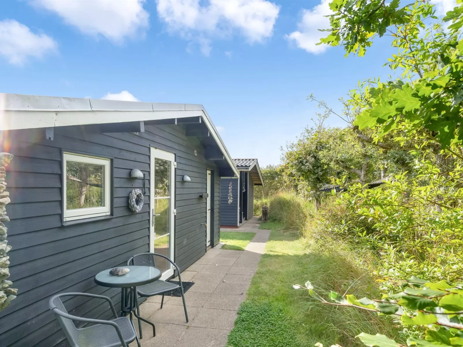 "Dimo" - 300m to the fjord-Buiten