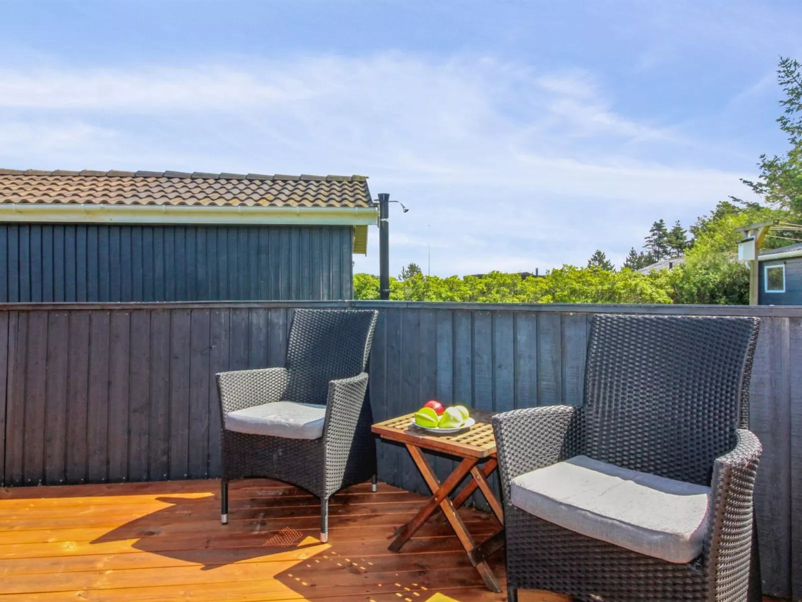 "Wisti" - 600m from the sea-Buiten