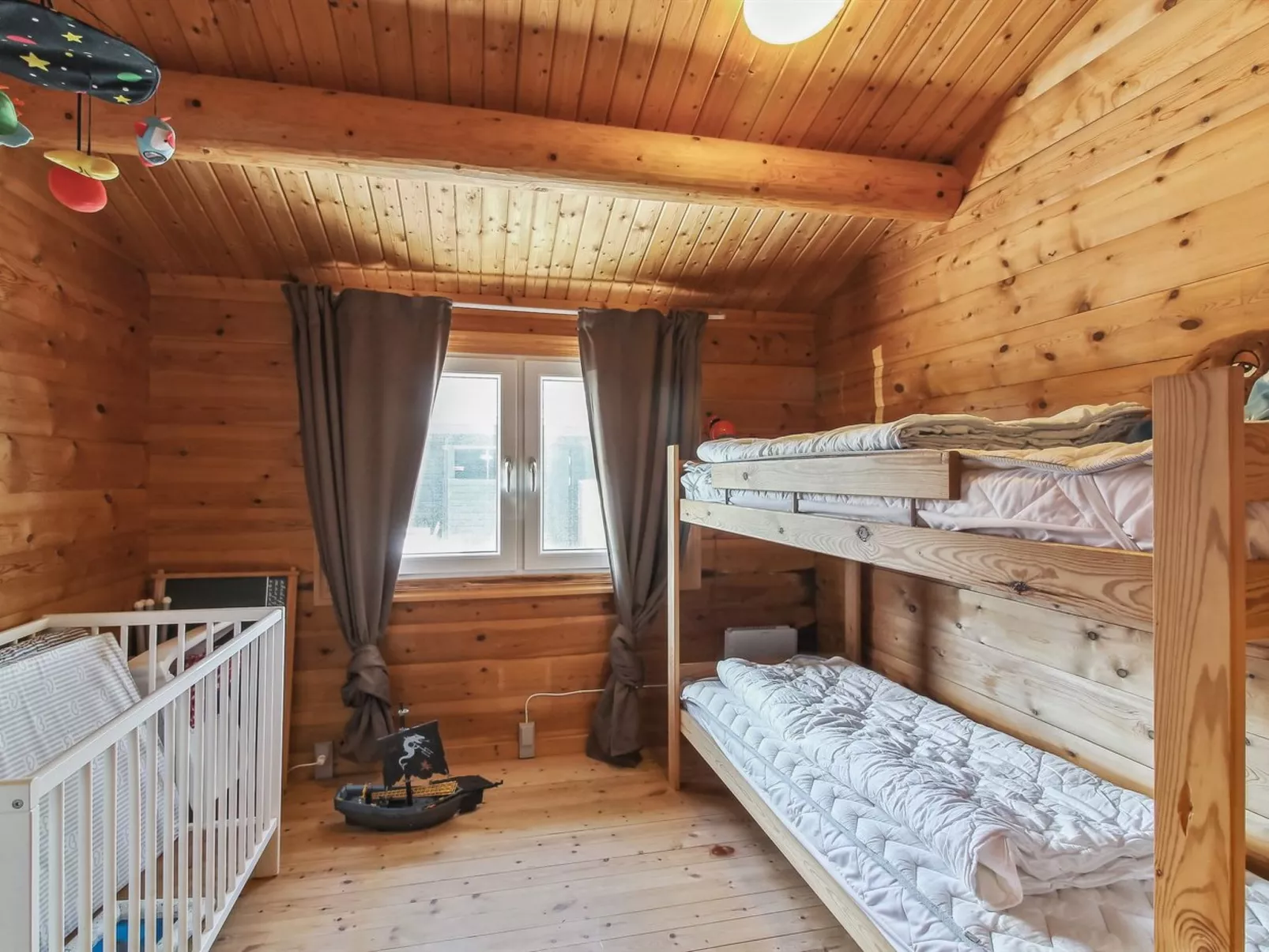 "Sampo" - 400m from the sea-Binnen