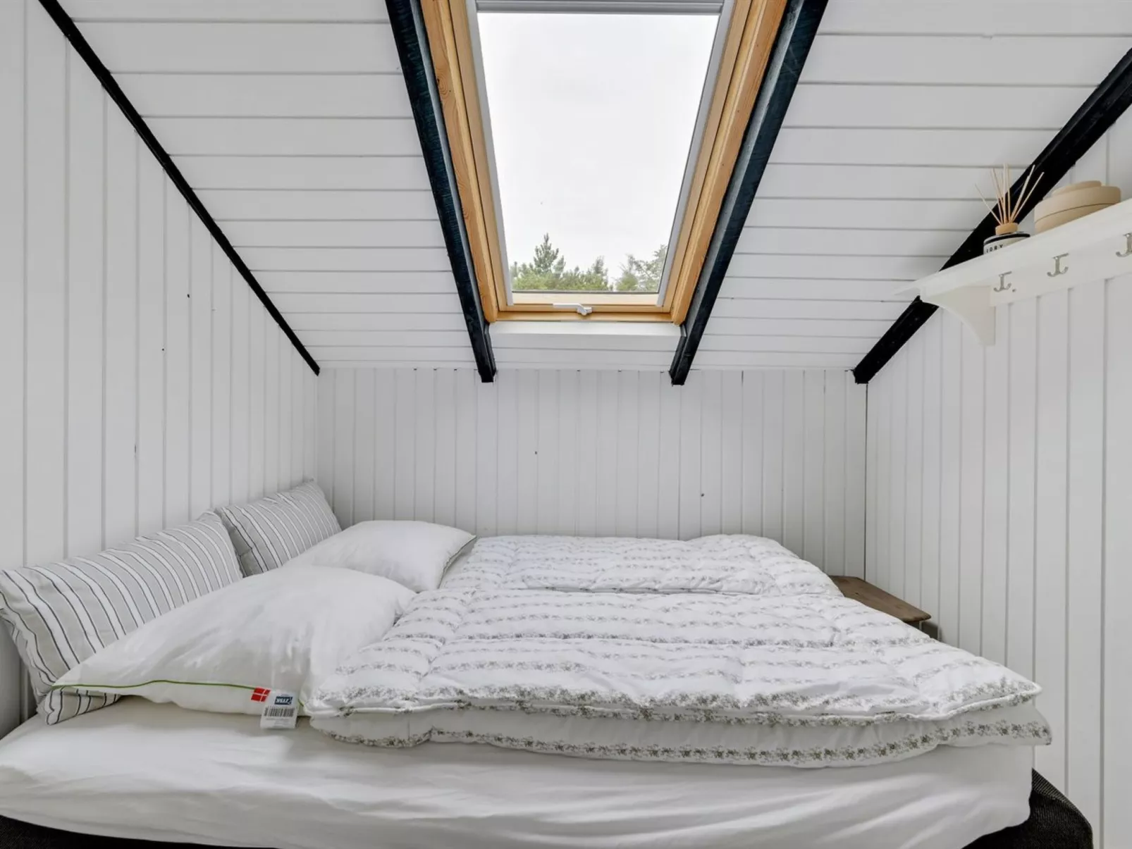 "Sidse" - 400m from the sea-Binnen