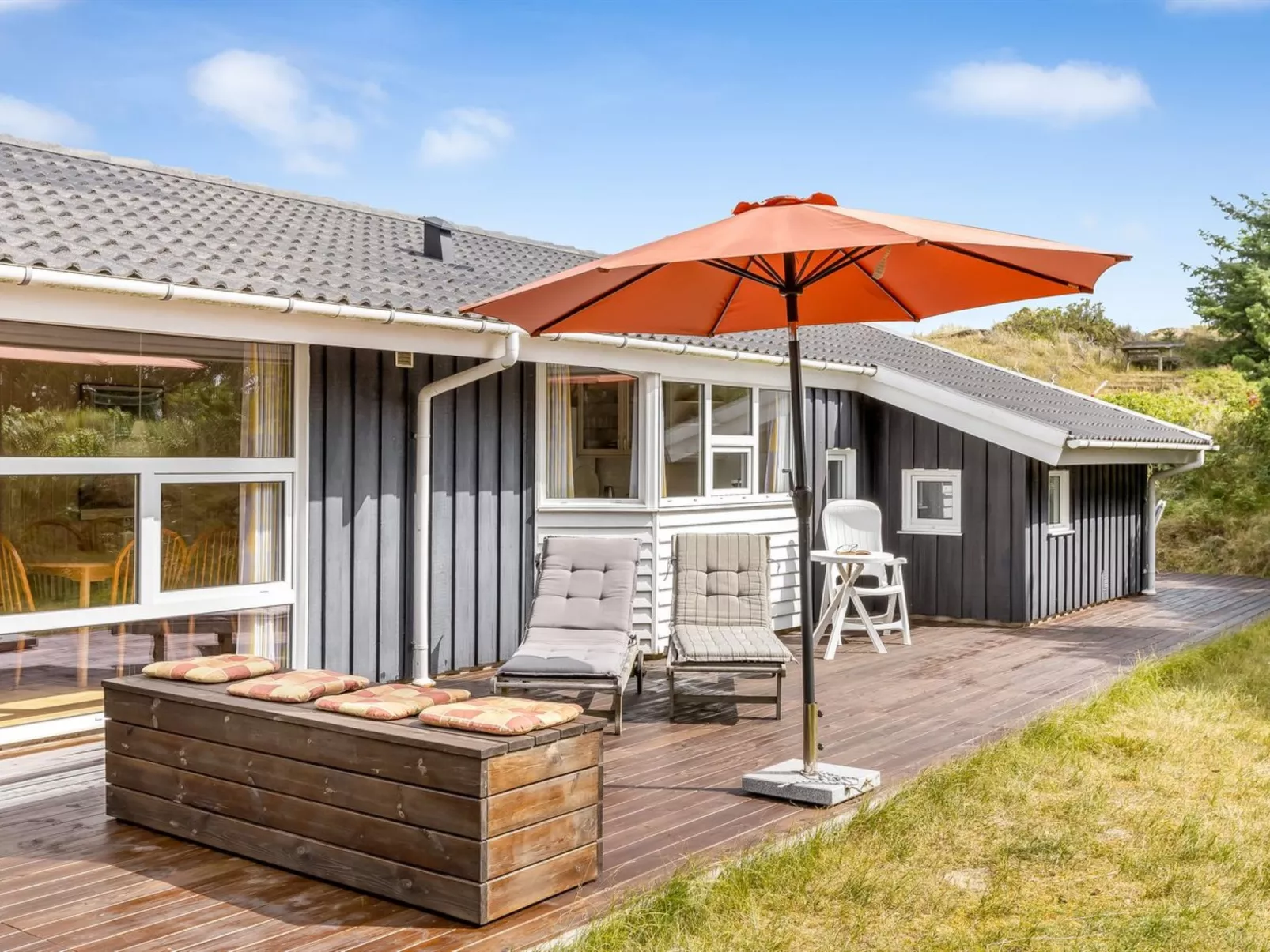 "Tineke" - 800m from the sea-Buiten